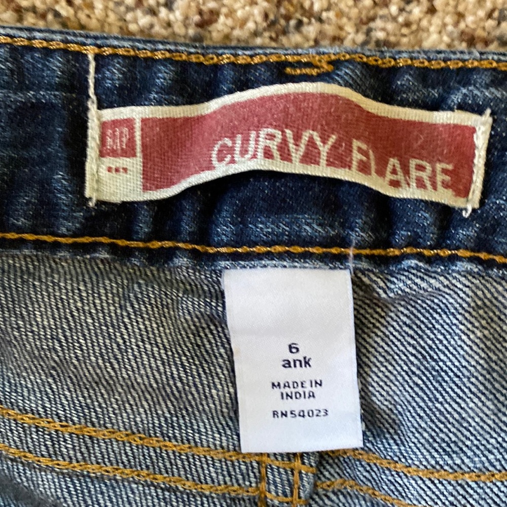 Gap jeans. Size 6